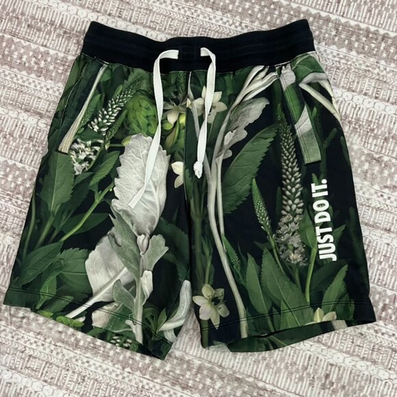 Nike Other - Nike Sportswear JDI Alumni Shorts Floral SPRUCE AURA